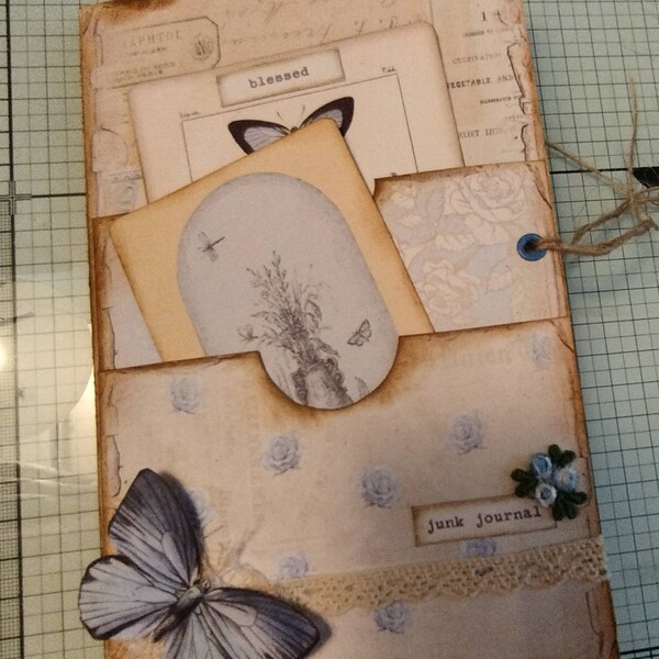 Page Pockets No. 3 Junk Journal Folio Kit, Folder, Blue, Butterfly ...