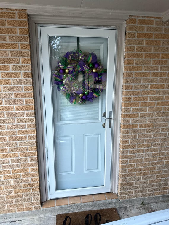 Wreath from Russell Wreaths photographed at home by Stanley
