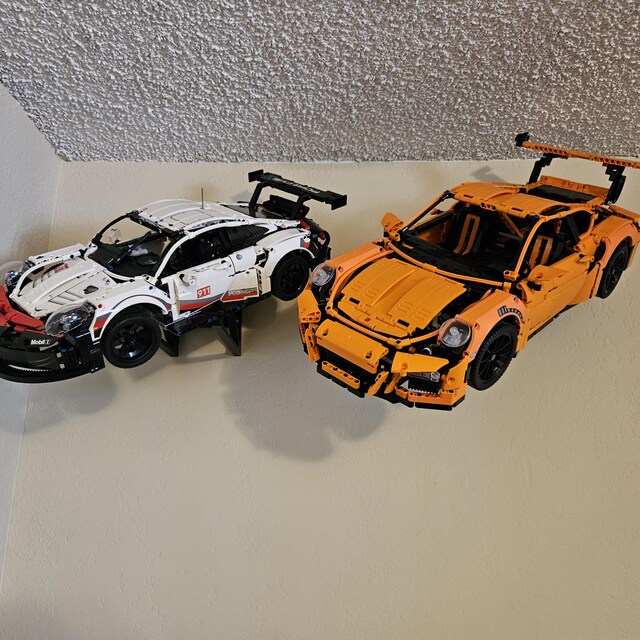 Wall Mount for Porsche 911 GT3 (42056) LEGO® Technic™ 1:8 Supercar