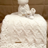CROCHET PATTERN Aran Green Cables Blanket - Make to Any Size - PDF ...