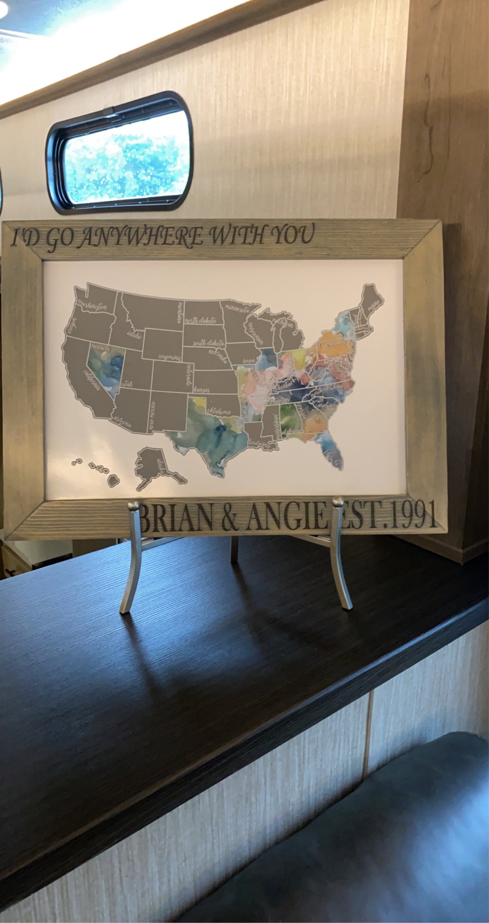 USA Scratch Off Map - Business Gift for Clients - Gift for Travel Lovers - House Warming Gift - Retirement Gift - Corporate Gift Ideas