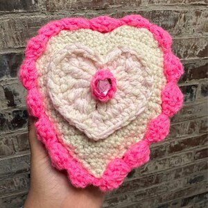 Heart Shaped Cake - PDF Crochet Pattern - Twinkie Chan - Valentine