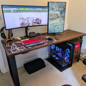 Ted added a photo of their purchase