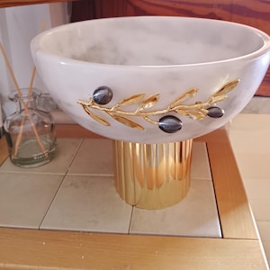 Alessandra added a photo of their purchase
