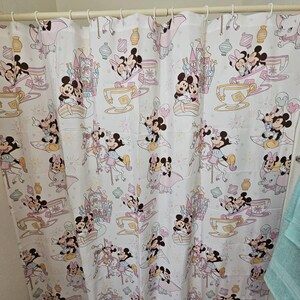 ディズニーシャワーカーテン、ディズニーバスルームアクセサリー