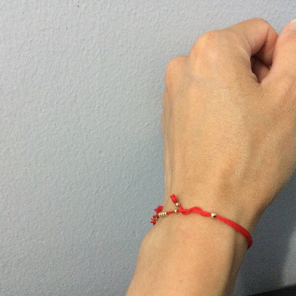 Good Luck Dainty Red Cord Bracelet, Positive Energy, 14k Gold Beads Red ...