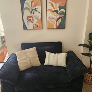 Miriah added a photo of their purchase