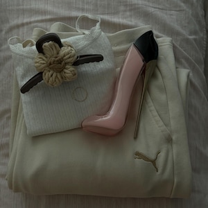 Maya added a photo of their purchase