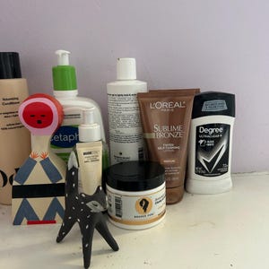 Alexandra added a photo of their purchase