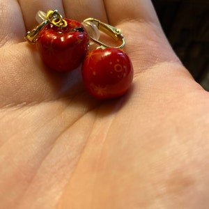 Isabelle added a photo of their purchase