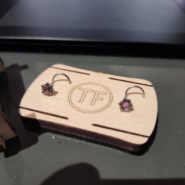 Surgical Steel Nose Bone Flower Nose Screw Stud - 20 Gauge 0.8mm Surgical Steel With 4mm Gem In Pink, Clear Or Blue Bone Ring Nose Piercing