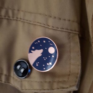 Wolf Head Pewter Pewter Pin Badge - Hand Made In Cornwall - Foto 3