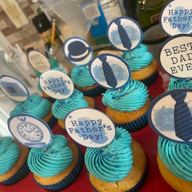 24 Stück Father's Day Cupcake-Topper – Mit Glitzer, 'Best Dad', Schnurrbart-Motiven, Aus Karton, Für Vatertags-Party