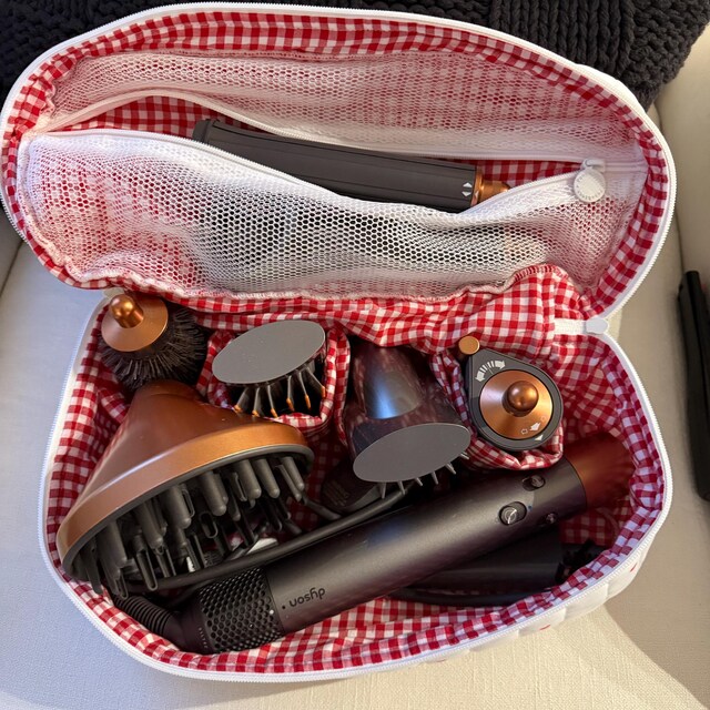 Dyson Airwrap ブラウンケース付き Large tan storage case | Dyson Airwrap™ hair styler accessories