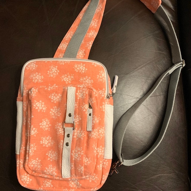 iThinksew Patterns and More Kenzie Cross Body Sling Bag PDF Pattern