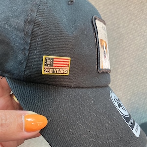 Anabelle added a photo of their purchase