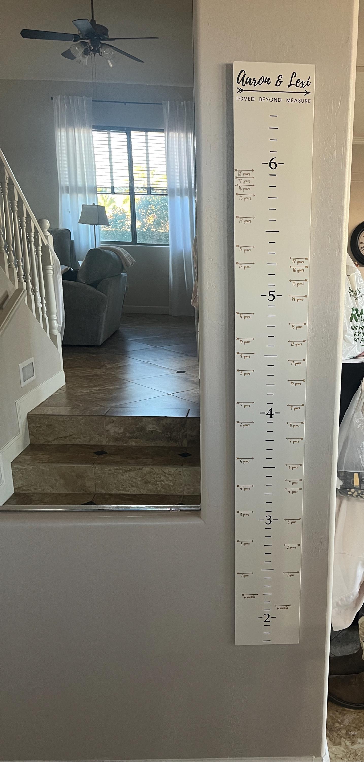 Custom Wooden Growth Chart for Kids - Personalized Height Measuring Stick with Family Name (GC-CST)