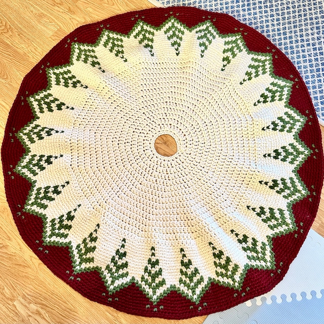 A customer's finished Pine Christmas Tree Skirt Crochet Pattern