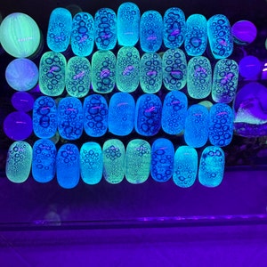 Pink Shimmer Reflective Glass/mosaic Glass/non-fusible - Etsy