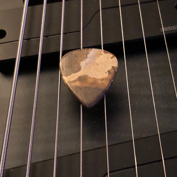 Plettro Per Chitarra In Pietra Spiderweb Jasper - 3,0 Mm Forma 351 Fatto A Mano