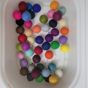 Pom Felt Balls Poms Crafts Charm Wool Pompoms Pompom DIY Craft Cotton Colored Chicks Colorful Fuzzy Fluffy Ball, Size: 2X2cm