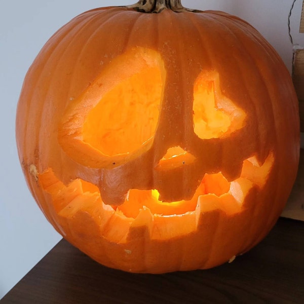 20 Printable Jack-o-lantern Pumpkin Carving Patterns for Halloween ...