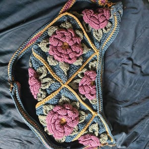 Flower Bag Crochet Pattern - 3D Motif Purse, Cross-body