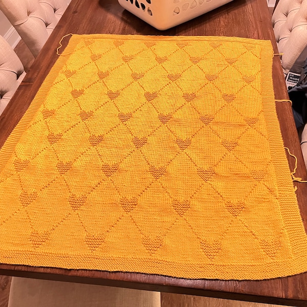 Heart to Heart Baby Blanket Knitting Pattern – Easy & Quick Knit ...