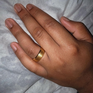 Shania added a photo of their purchase