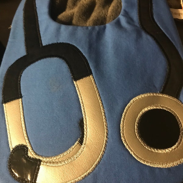 Frozen Elsa And Anna Character Bibs Etsy frozen-elsa-and-anna-character-bibs-etsy