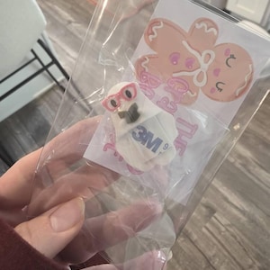 Kaitlyn added a photo of their purchase