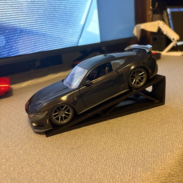 1:24 Scale 3D Printed Diecast Riser Stands - Etsy