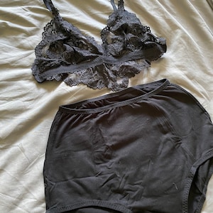 VIVIAN BLACK LACE lingerie set / plus size lingerie black / | Etsy