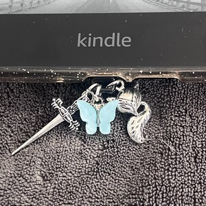 Lyndsie added a photo of their purchase