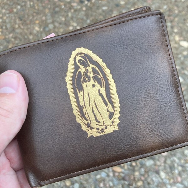 Faux Leather Bi-Fold Wallet,\u00a0Chef Hat Personalized Engraving Included Yenih