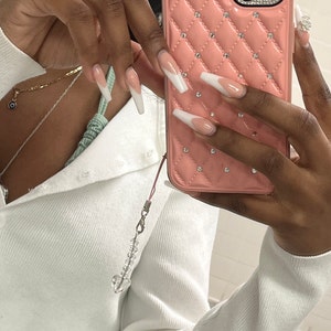 Te’liyah lade till en bild av sitt köp