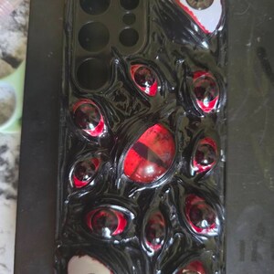 Cthulhu Hülle Für IPhone 11 – Nostalgischer Cosmic Horror Design | Kratzfest & Stoßdämpfend
