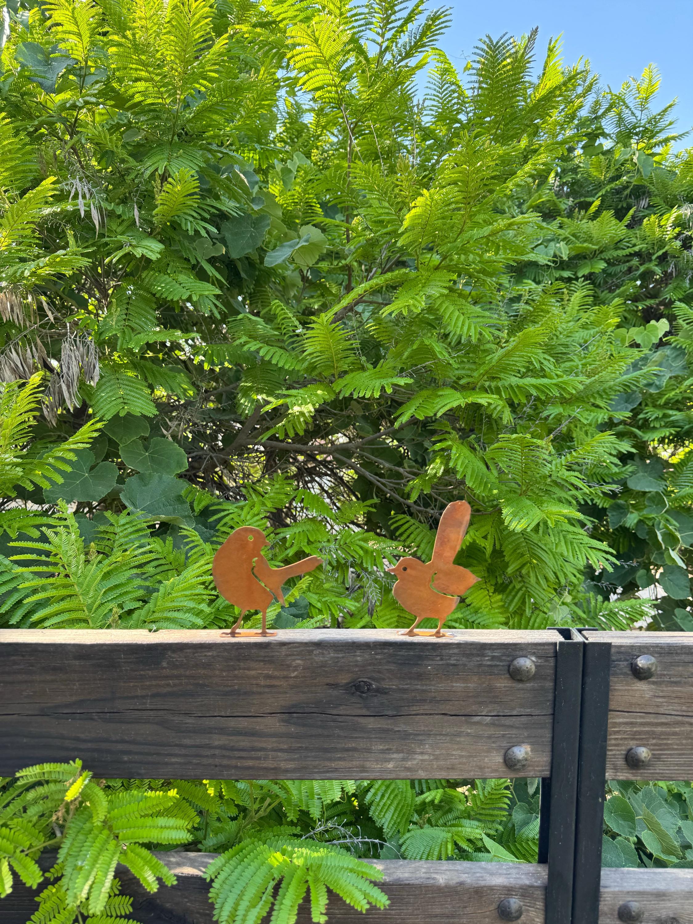 5 Rusty Iron Birds for Garden Décor – Metal Bird Ornaments | Rustic Outdoor Decorations, Free UK Shipping