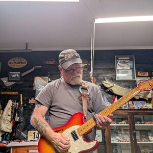 オールマン・スカイドッグ レザーギターストラップ、ハンドメイド フル