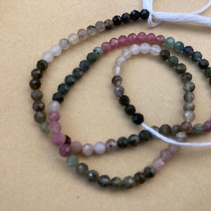 Natural Garnet Gemstone Con Shape Faceted Beads 4X4 Mm Strand - Etsy - Foto 3