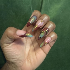 Tee added a photo of their purchase