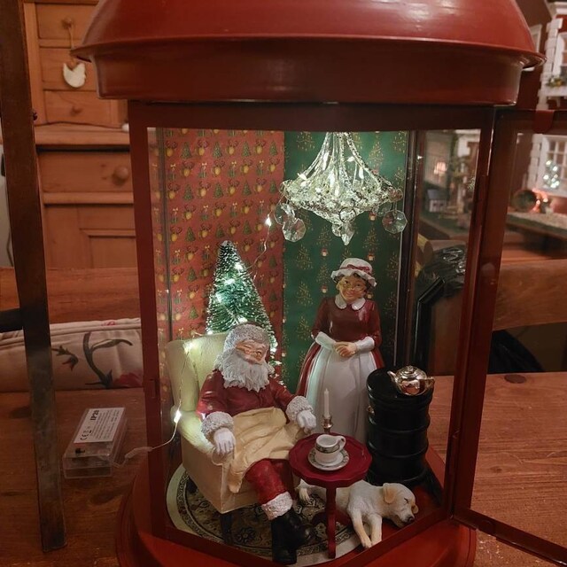 Slitta Per Bambole: Giocattolo Natalizio Da 12 Pollici, Sciarpa Lavorata A Maglia - Italia - Foto 7