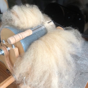Wool Picker Fiber Collector Fibre Comb Fleece Collector preparation to ...