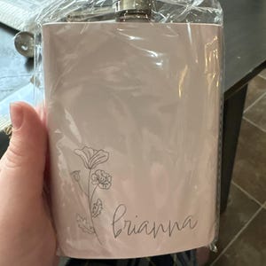 Kaili added a photo of their purchase