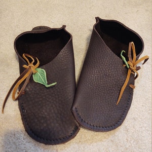 grounding moccasins