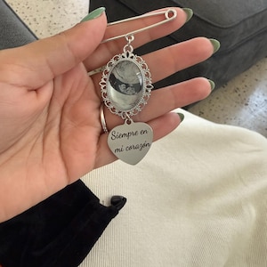Luz added a photo of their purchase
