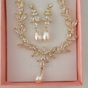 Jasmin added a photo of their purchase