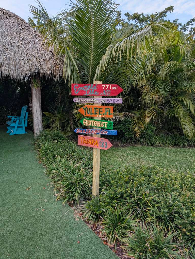 Beach Location Mileage Wooden Sign, Custom Miles To Ocean Destination Sign, Beach Decor - Rustic Hand Made Vintage Wooden Sign Decor