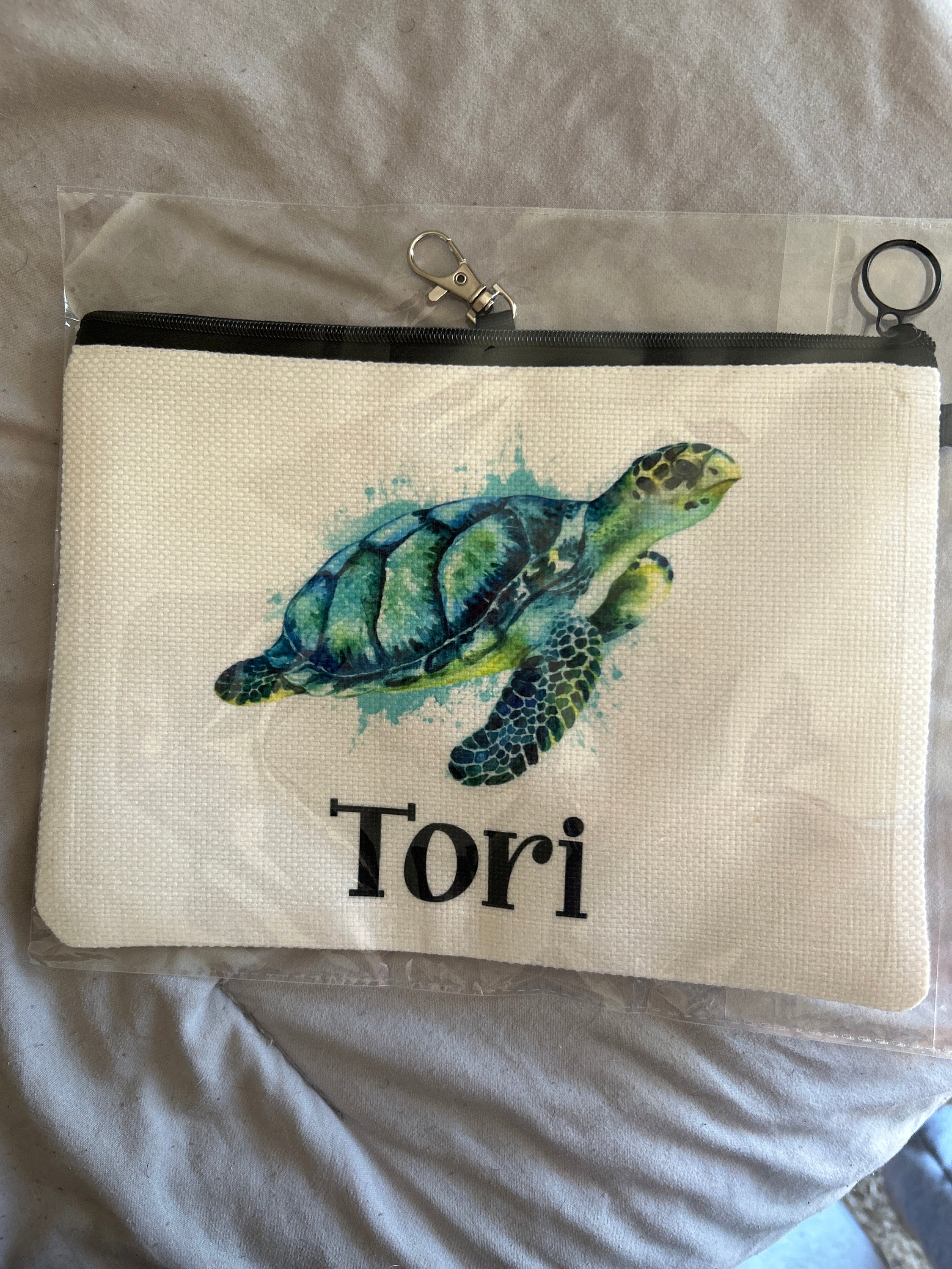 Sea Turtle Cosmetic Bag, Personalized Sea Turtle Makeup Bag, Sea Turtle Makeup Organizer, Toiletry Bag, Zipper Pouch, Sea Turtle Gift