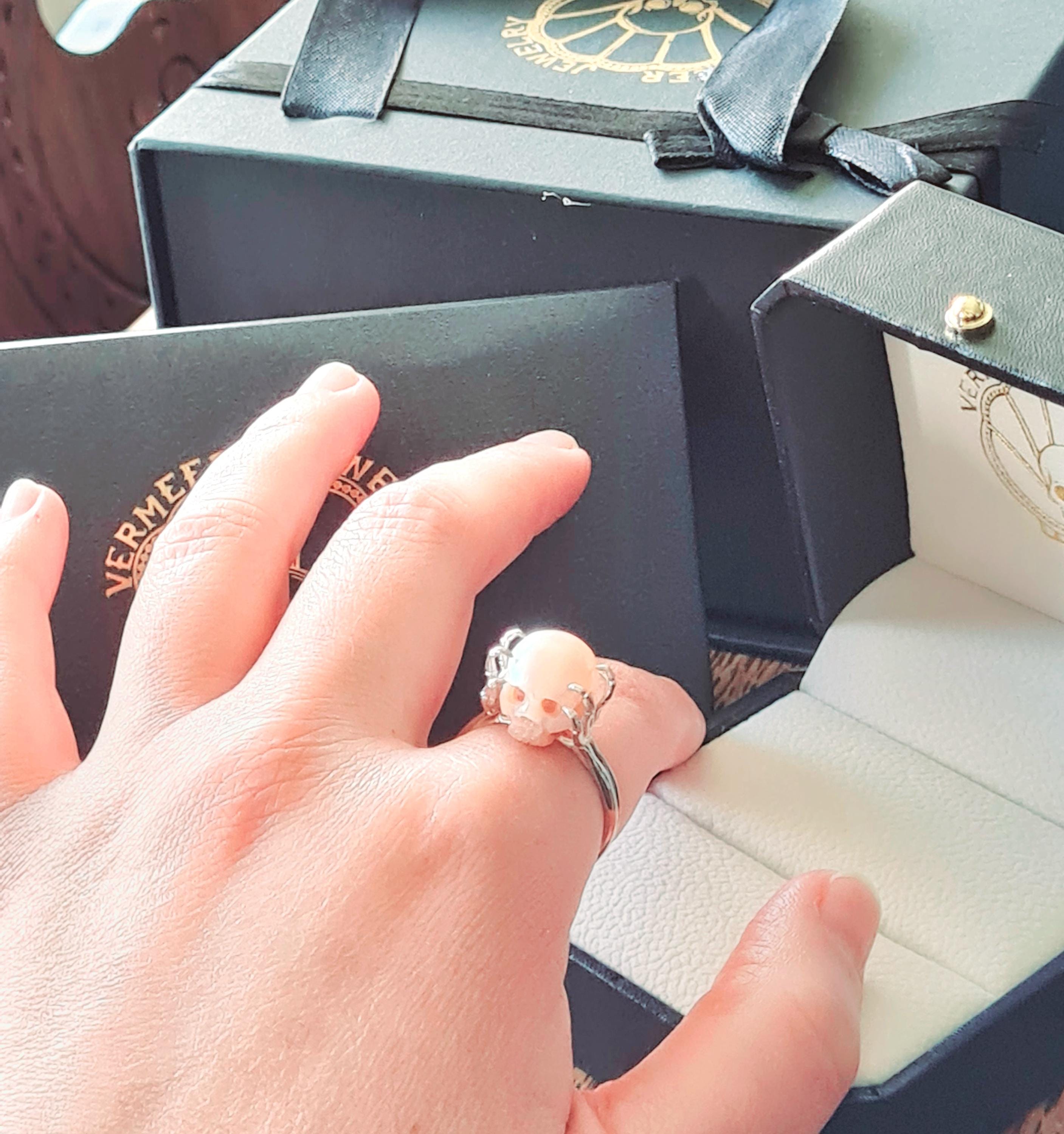 skull pearl ring ''be a thinker''freshwater pearl handcarved skull ring proposal ring 925 silver gothic statement ring wedding claddagh ring
